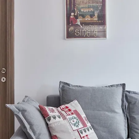 George Apartment